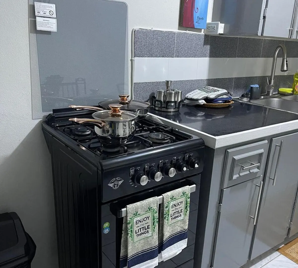 Luxury 1 Bdr Apt Discovery Bay