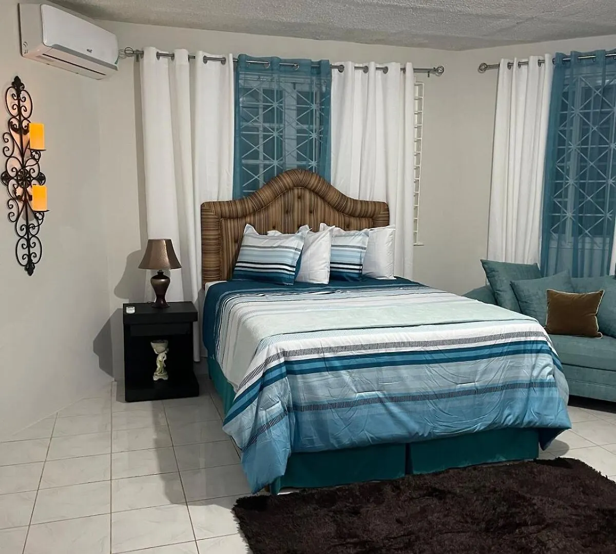 Luxury 1 Bdr Apt Discovery Bay 0*,
